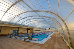 Foto piscina cubierta