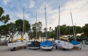 Fotos barcos en remolques