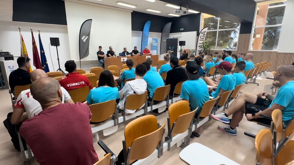 Campus de desarrollo internacional de triatlón